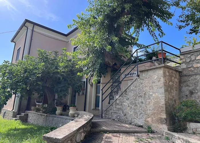 L'antico Gelso Couette-café Viggiano